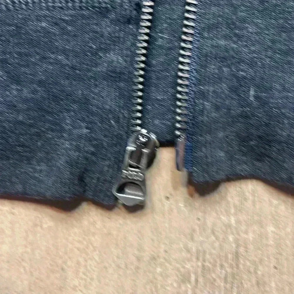 Polo Ralph Lauren zip up hoodie, size Large.  Perfect condition. - Picture 4 of 14